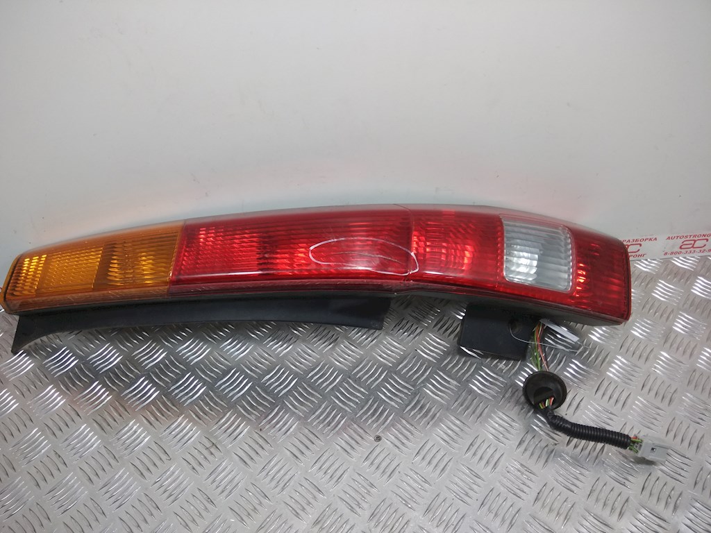 

Фонарь задний правый Honda CRV 2, CRV 2