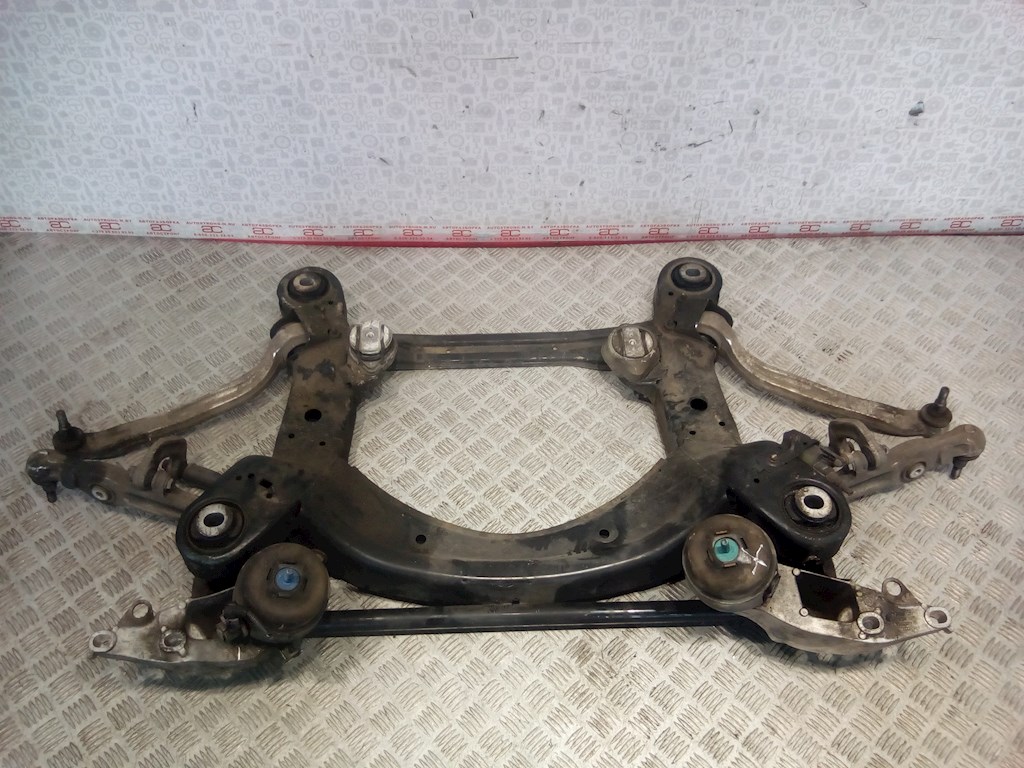 

Балка передняя (подрамник) Audi A6 C6, A6 C6