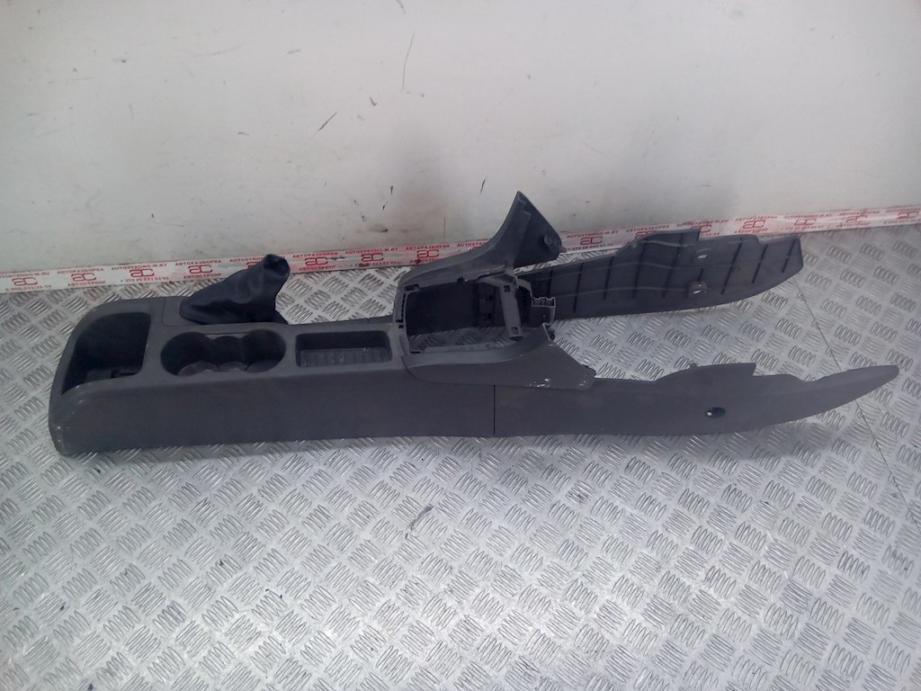 

Консоль салона (центральная часть) Ford Focus 2, Focus 2
