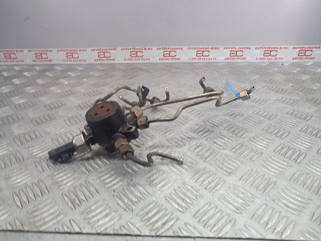 

Рампа топливная Renault Megane 2, Megane 2