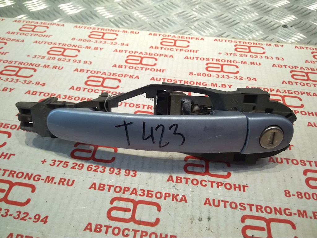 

Ручка двери наружная передняя левая Volkswagen Passat 5, Passat 5