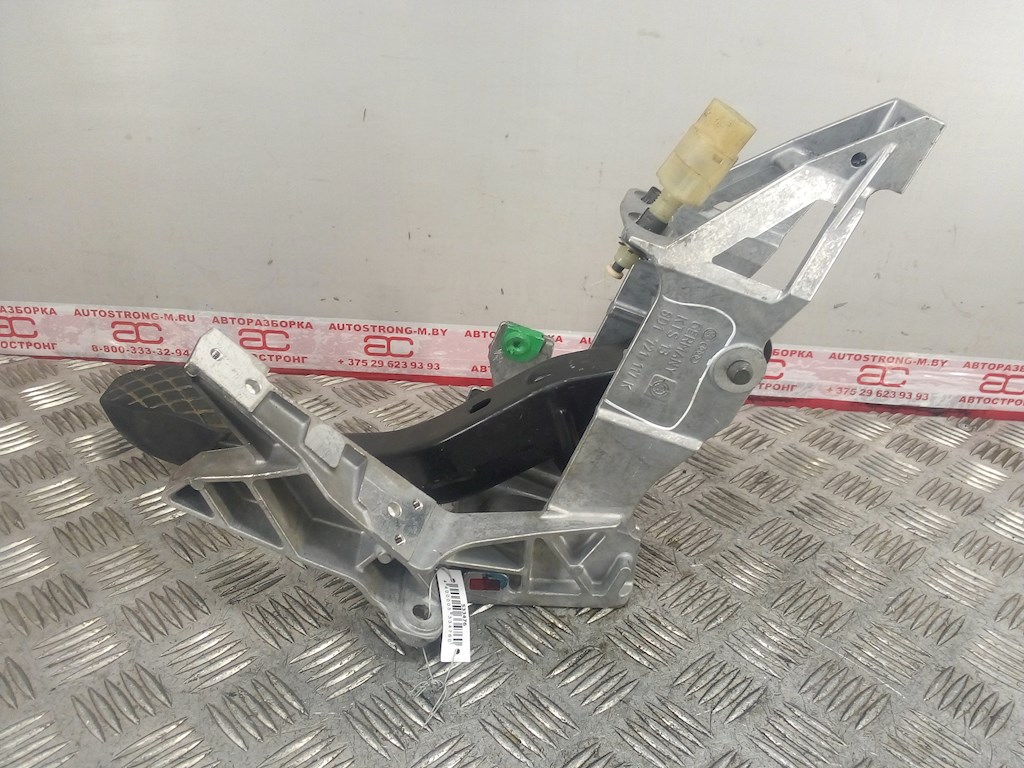 

Педальный узел Audi A4 B5, A4 B5