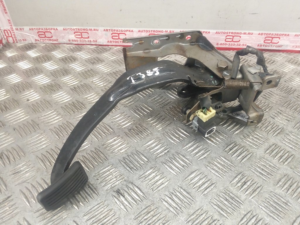 

Педаль тормоза Hyundai Getz 1, Getz 1