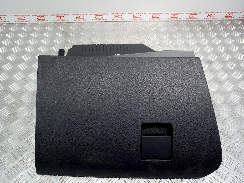 

Бардачок (вещевой ящик) Opel Astra H, Astra H