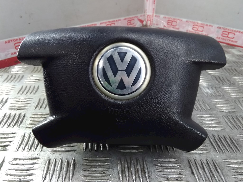 

Подушка безопасности в рулевое колесо Volkswagen Caddy 3, Caddy 3