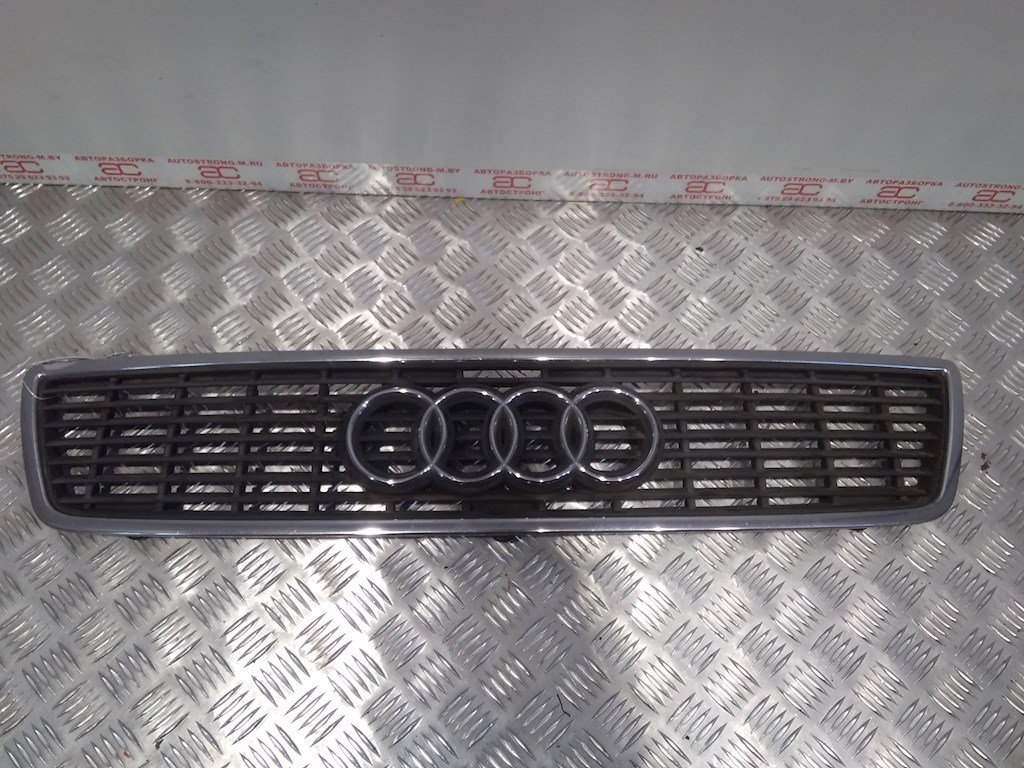 

Решетка радиатора Audi A8 D2, A8 D2