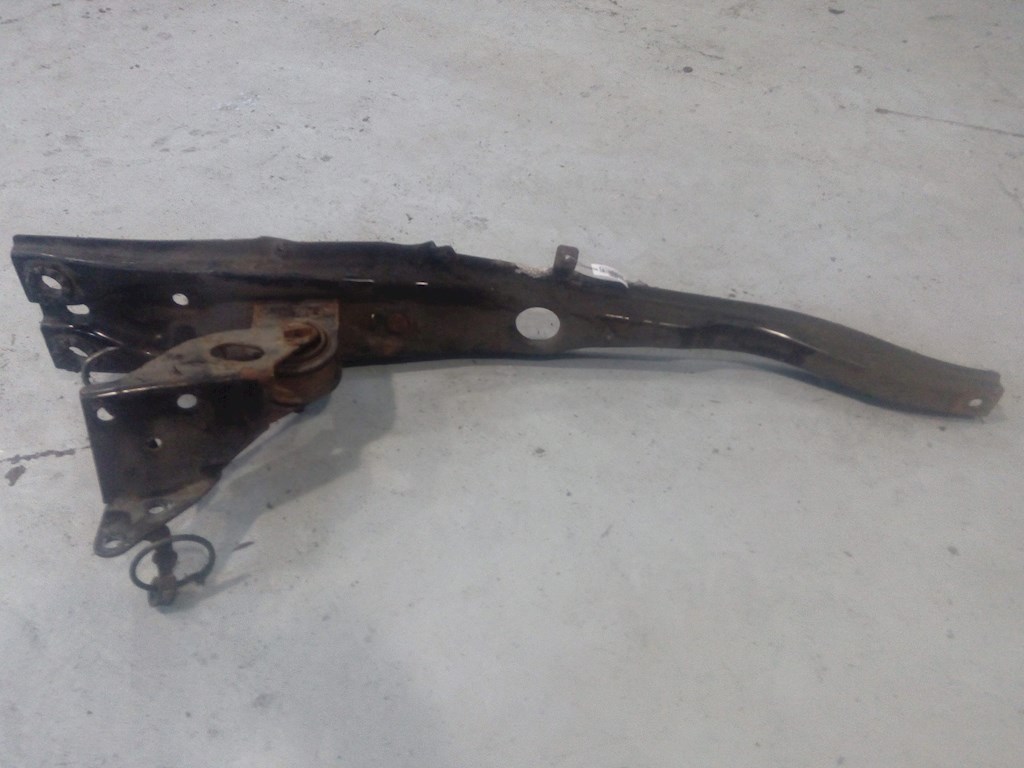 

Балка радиатора Mazda Premacy, Premacy