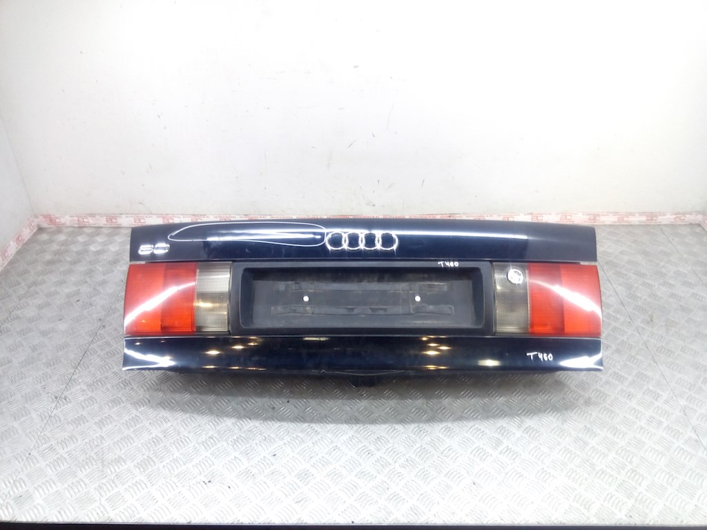 

Крышка (дверь) багажника Audi 80 B4, 80 B4
