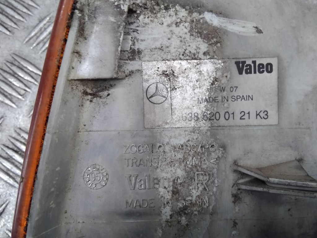 

Поворотник правый Mercedes Vito (Br638), Vito (Br638)