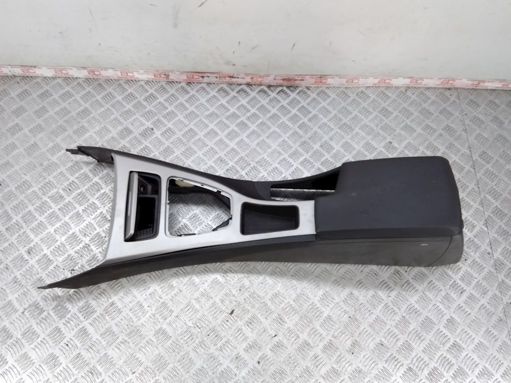 

Консоль салона (кулисная часть) BMW 3 Series (E90), 3 Series (E90)