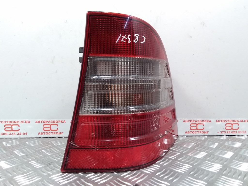 

Фонарь задний правый Mercedes W163 (ML Class), W163 (ML Class)