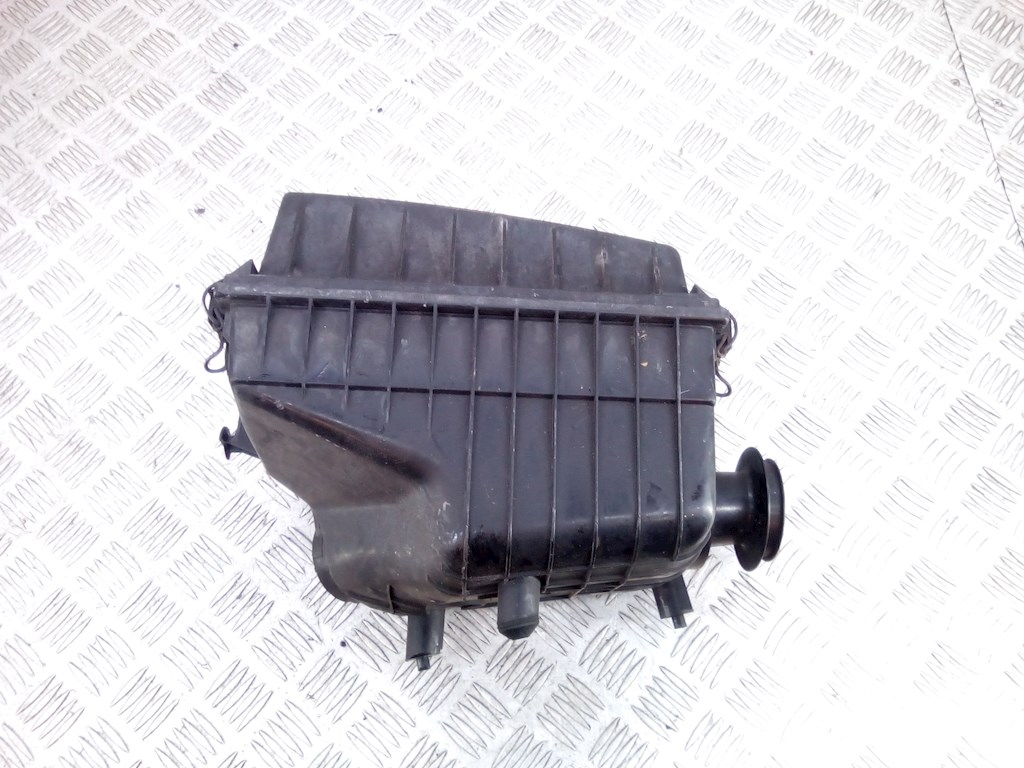 

Корпус воздушного фильтра Volkswagen Polo 3, Polo 3