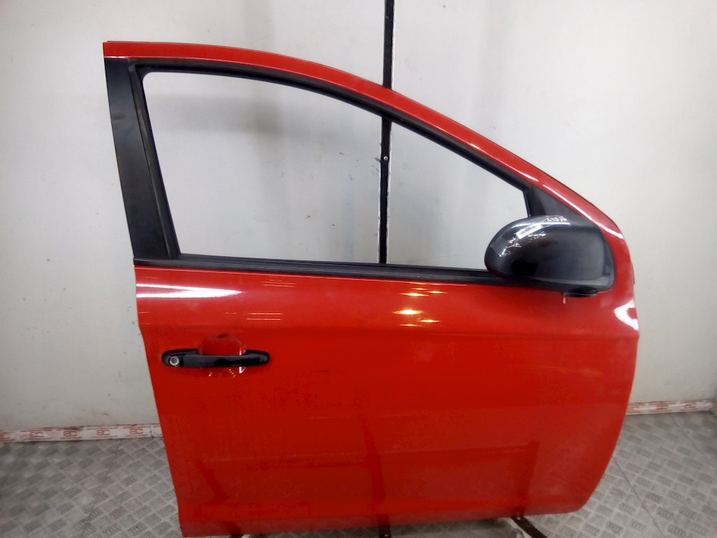 

Дверь передняя правая Hyundai i20, i20