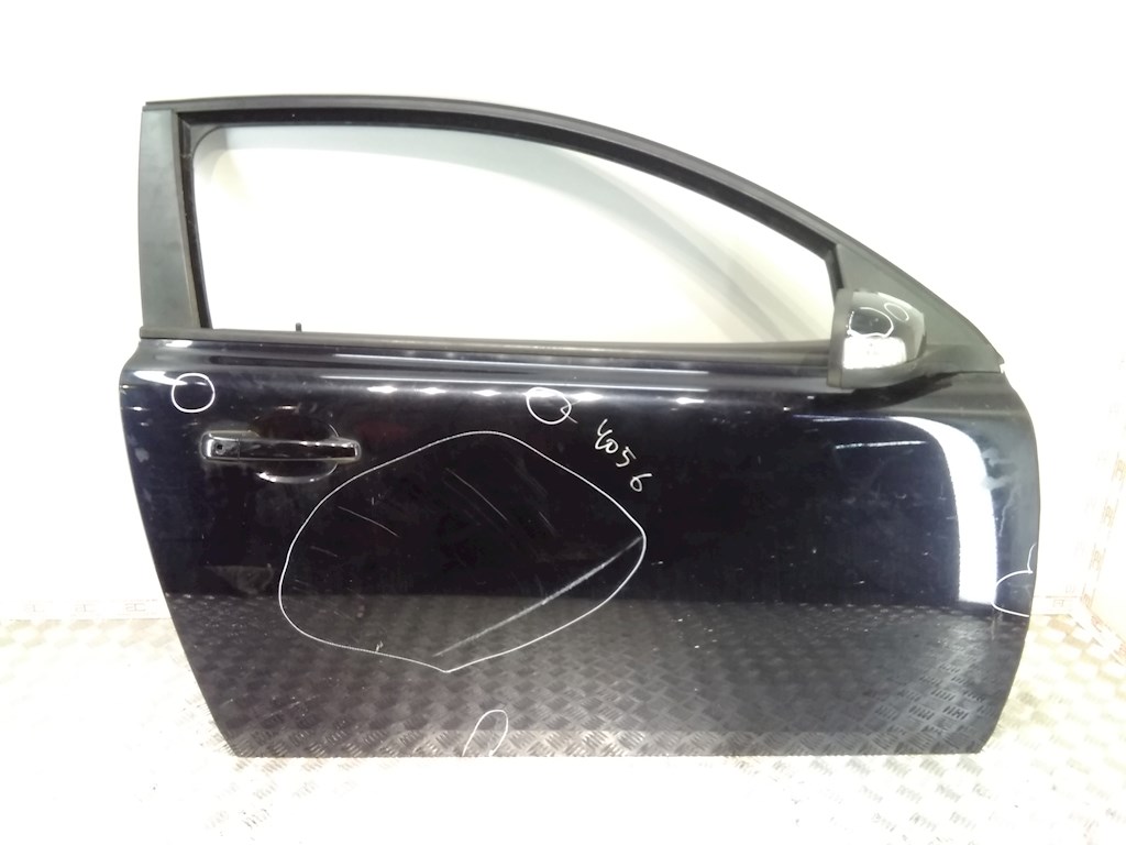

Дверь передняя правая Volvo C30, C30