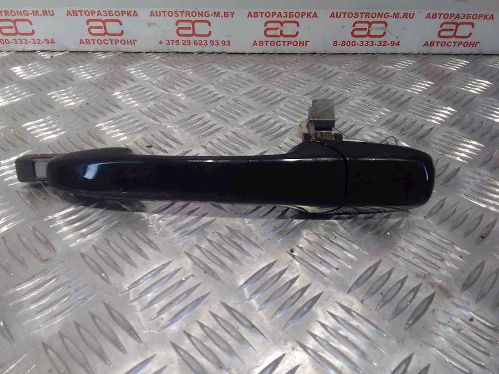 

Ручка двери наружная передняя левая Mazda 3 BK, 3 BK