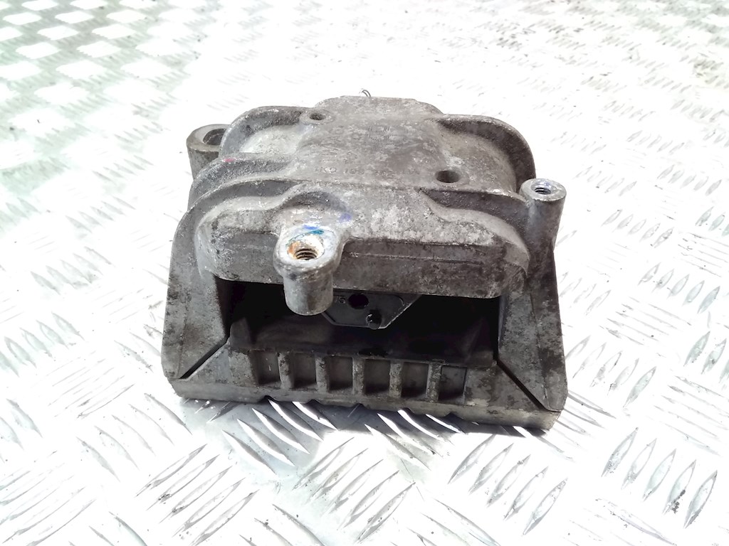 

Подушка крепления двигателя Skoda Octavia 1Z, Octavia 1Z