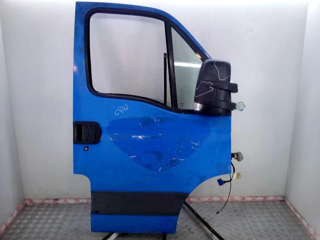 

Дверь передняя правая Iveco Daily 4, Daily 4