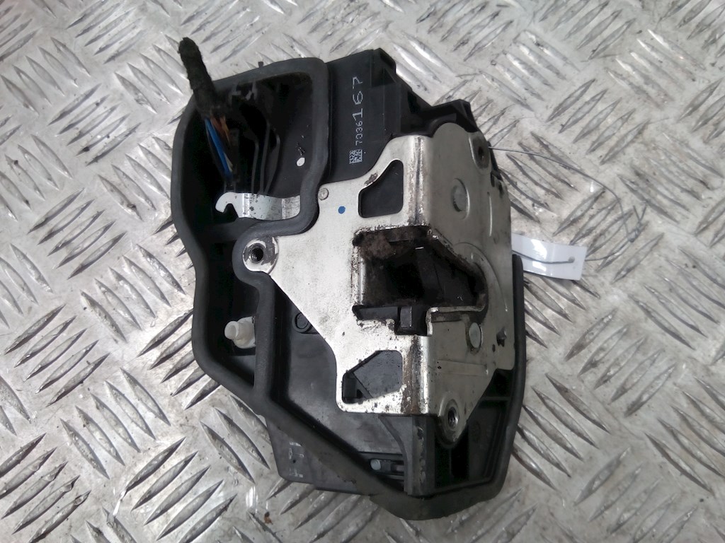

Замок двери передней левой BMW X3 (E83), X3 (E83)