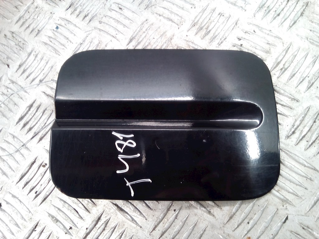 

Лючок бензобака Volkswagen Passat 3, Passat 3