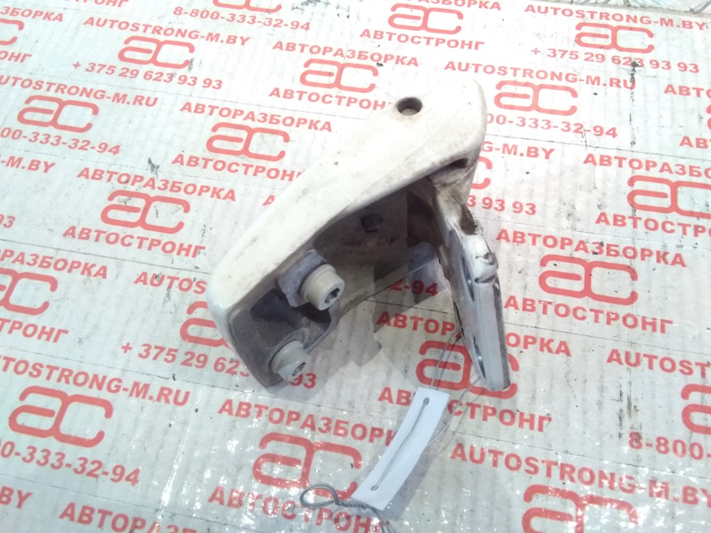 

Петля крышки (двери) багажника Volkswagen T5, T5