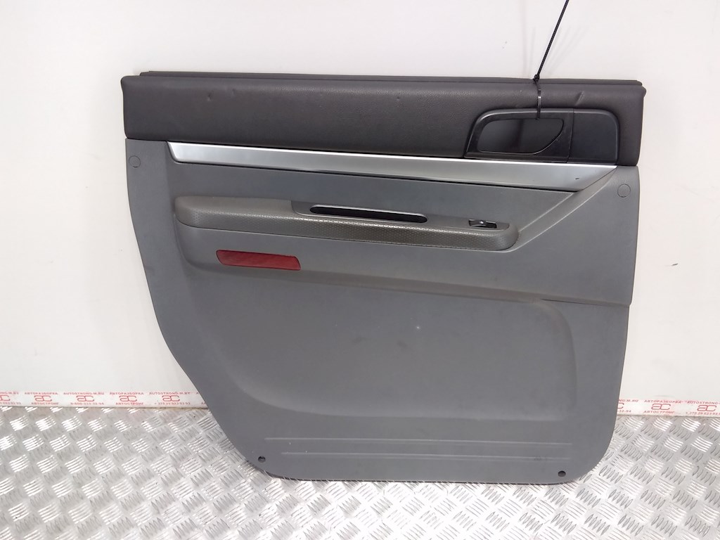 

Обшивка (карта) двери задней левой SsangYong Rodius, Rodius