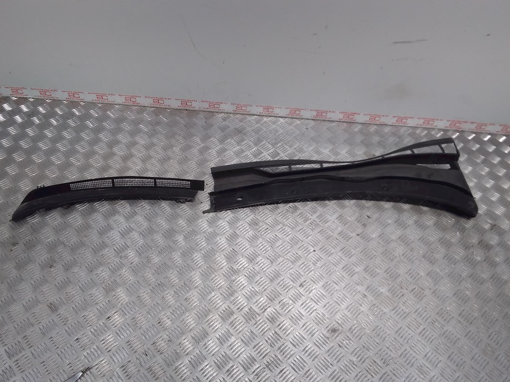 

Дождевик Audi 80 B4, 80 B4