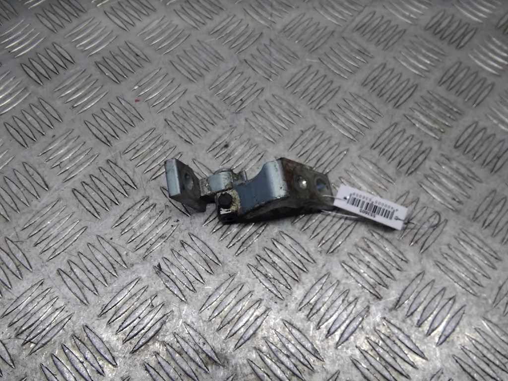 

Петля двери передней левой Audi A3 8P, A3 8P