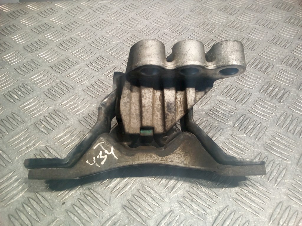 

Подушка крепления двигателя Opel Antara (L07), Antara (L07)