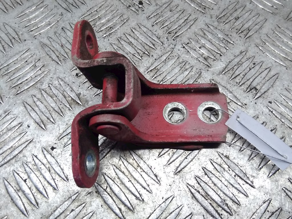 

Петля двери задней левой Toyota Corolla 9, Corolla 9