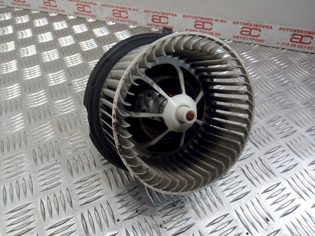

Моторчик (двигатель) печки Volkswagen Sharan, Sharan