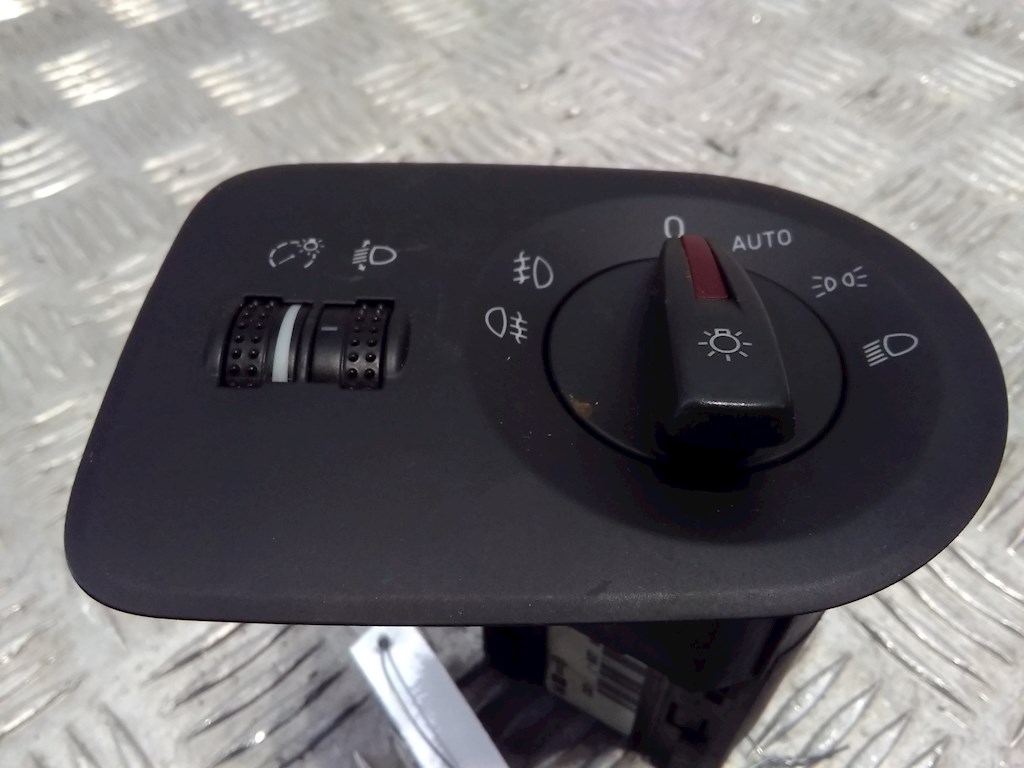 

Переключатель света Seat Ibiza 4 (6J), Ibiza 4 (6J)