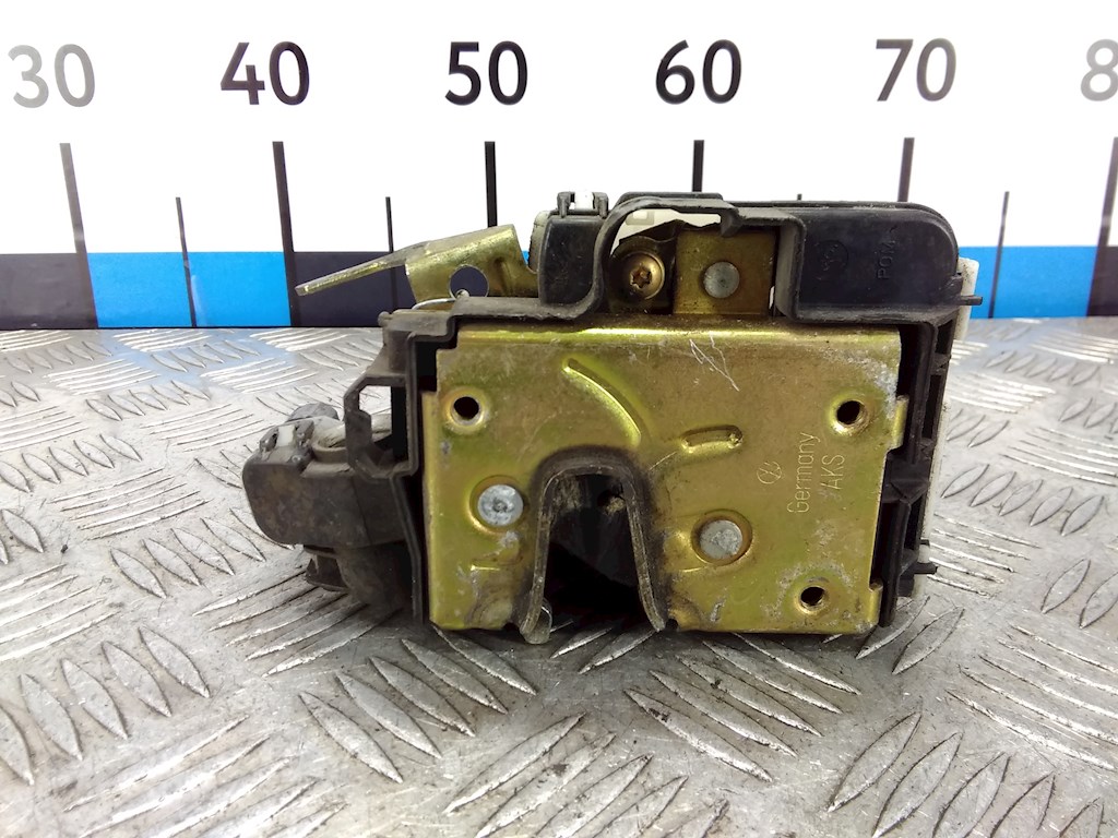 

Замок двери передней правой Volkswagen Golf 3, Golf 3