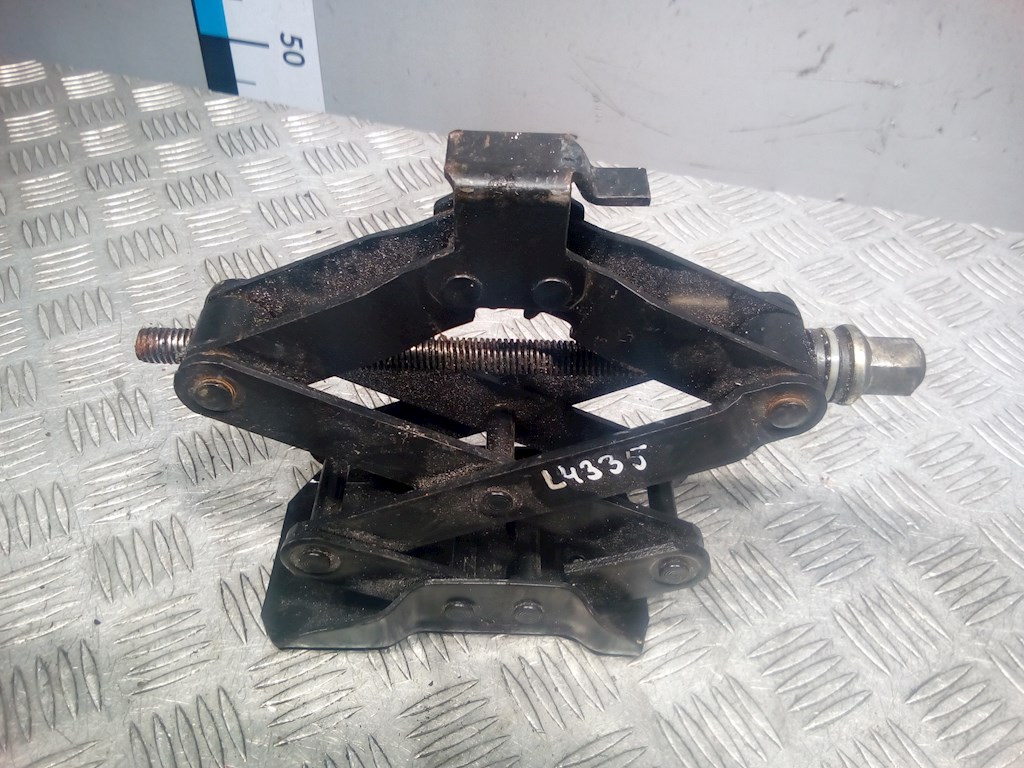 

Домкрат Peugeot Partner (B9), Partner (B9)