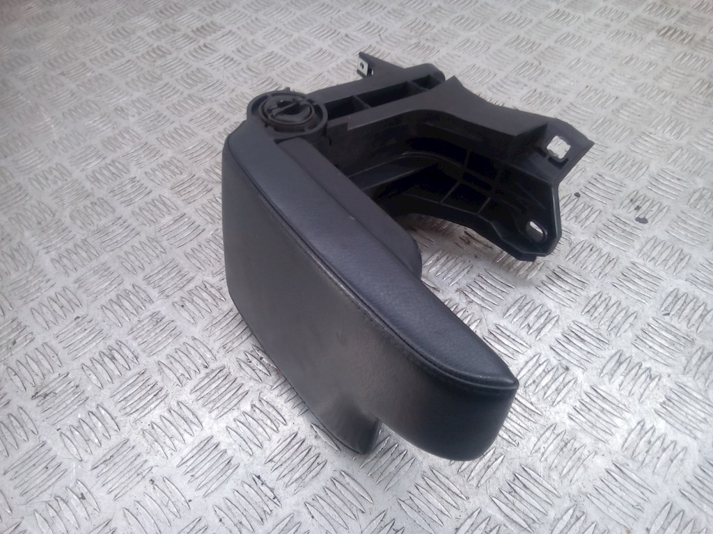 

Подлокотник BMW 3 Series (E46), 3 Series (E46)