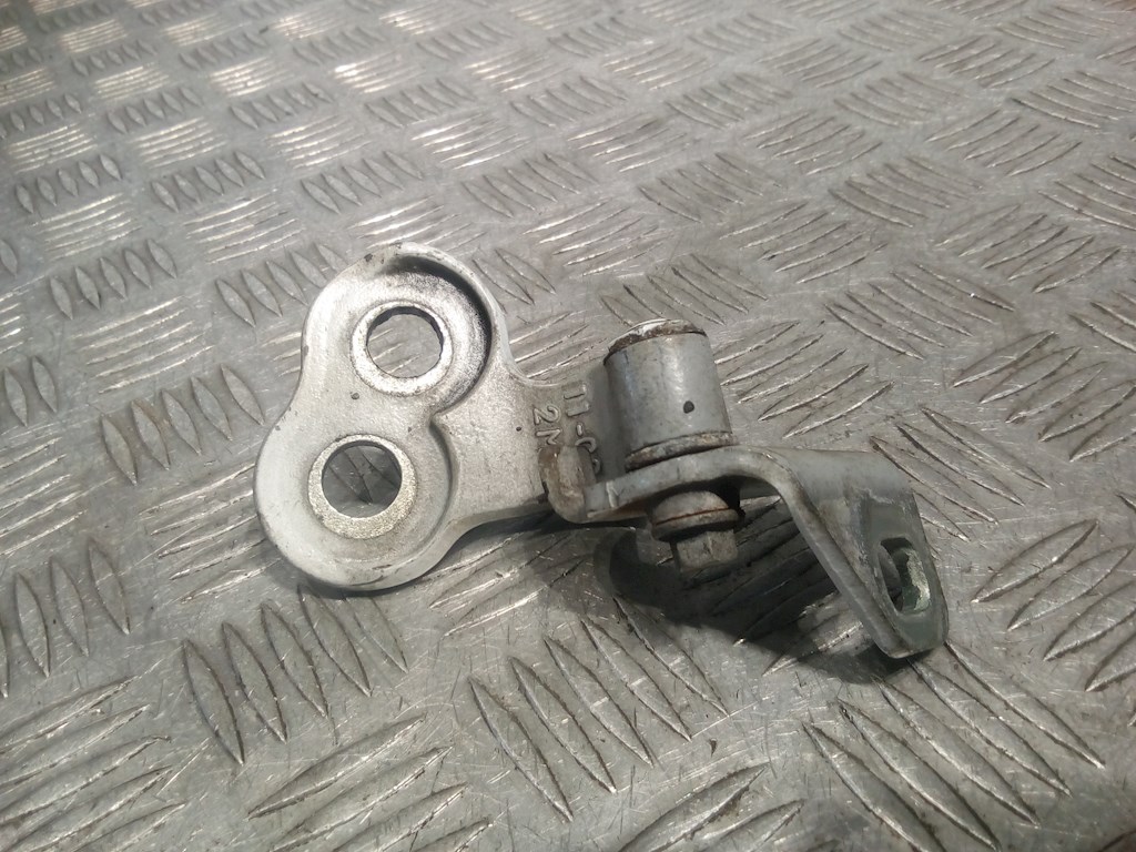 

Петля двери передней правой Ford Focus 3, Focus 3