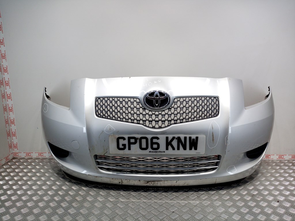 

Бампер передний Toyota Yaris 2, Yaris 2