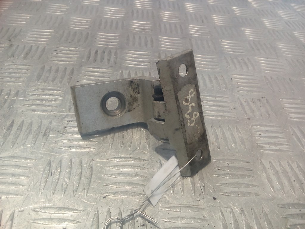 

Петля двери передней правой BMW 5 Series (E60), 5 Series (E60)