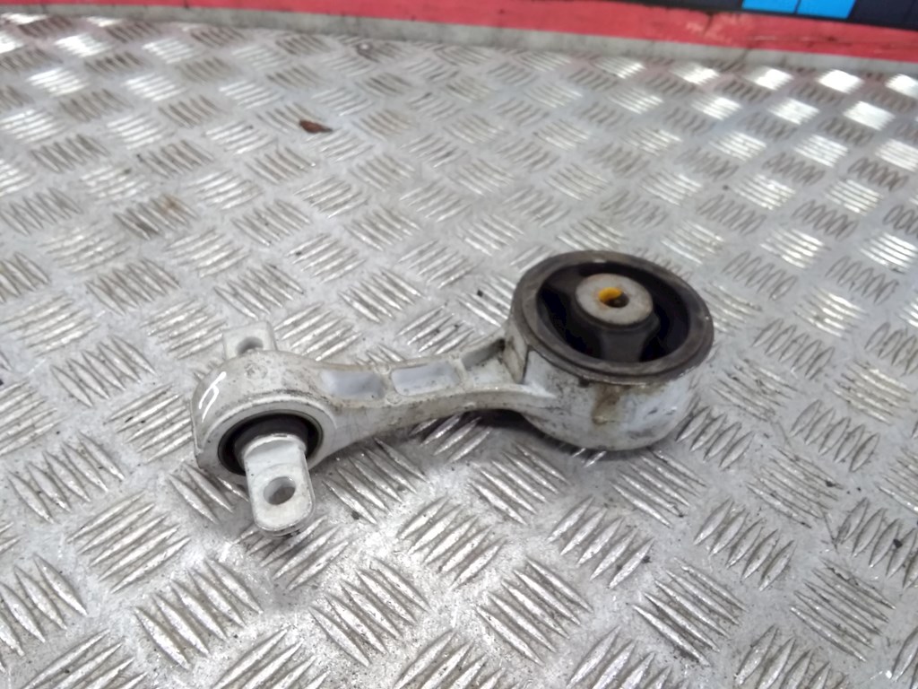 

Кронштейн двигателя (лапа крепления) Honda Civic 8, Civic 8