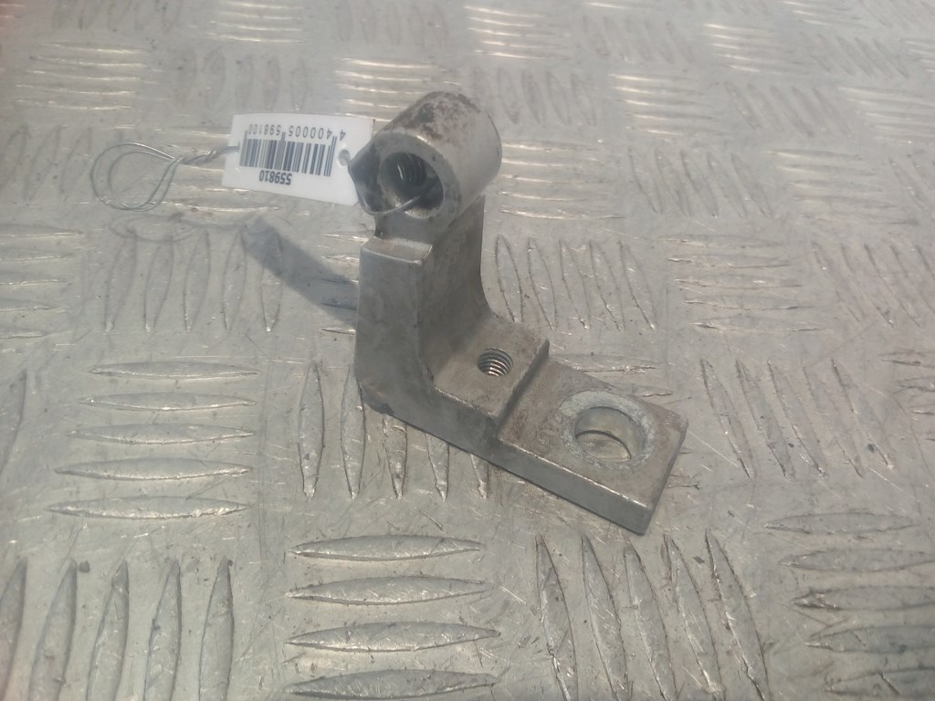 

Петля двери передней левой Audi A3 8L, A3 8L
