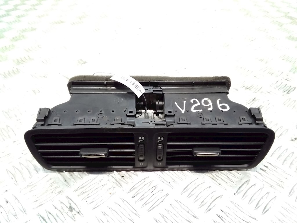

Дефлектор обдува салона Volkswagen Passat 6, Passat 6