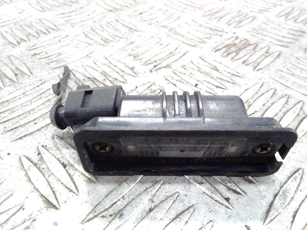 

Подсветка номера Volkswagen Passat 6, Passat 6