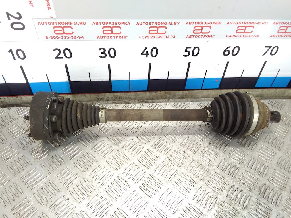 

Полуось передняя левая (приводной вал шрус) Audi A3 8P, A3 8P