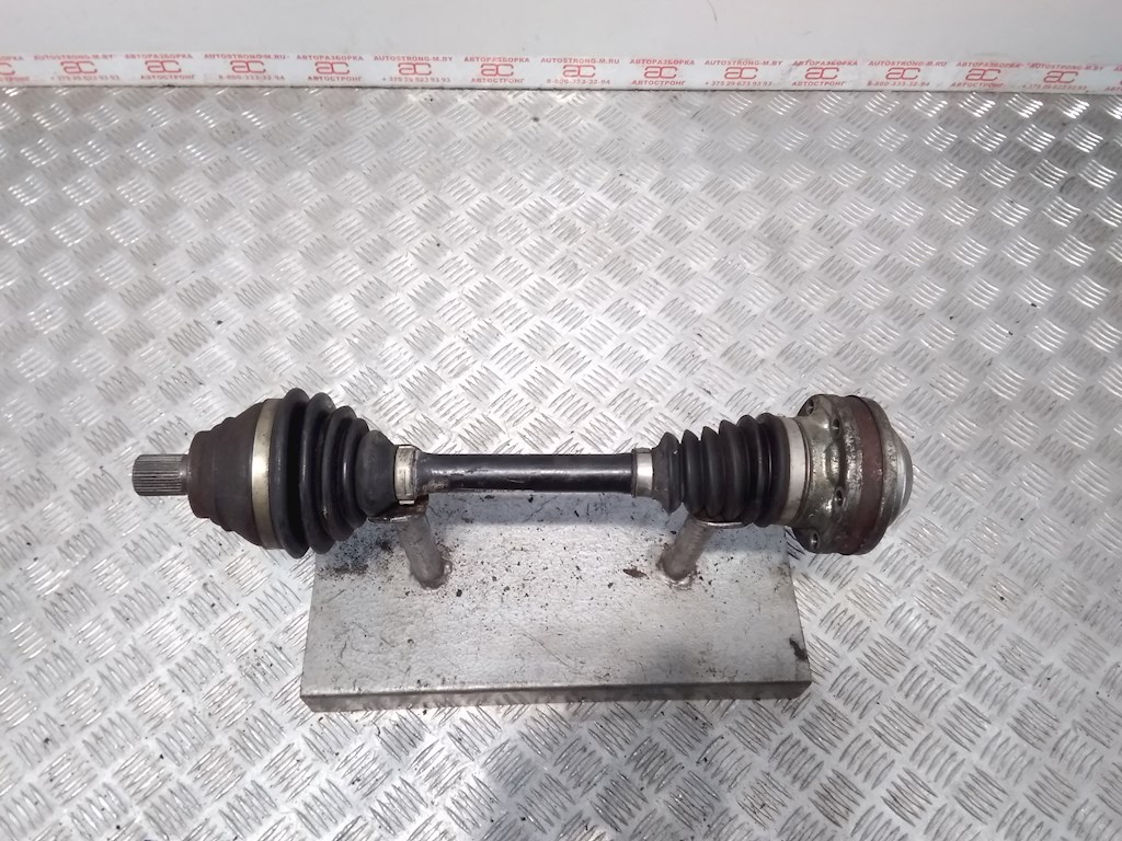 

Полуось передняя левая (приводной вал шрус) Skoda Octavia 1Z, Octavia 1Z