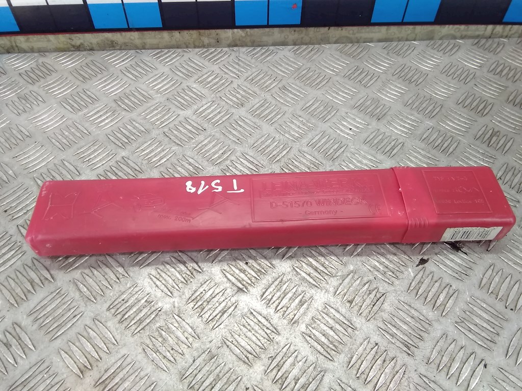 

Знак аварийной остановки Volkswagen Passat 5 GP, Passat 5 GP
