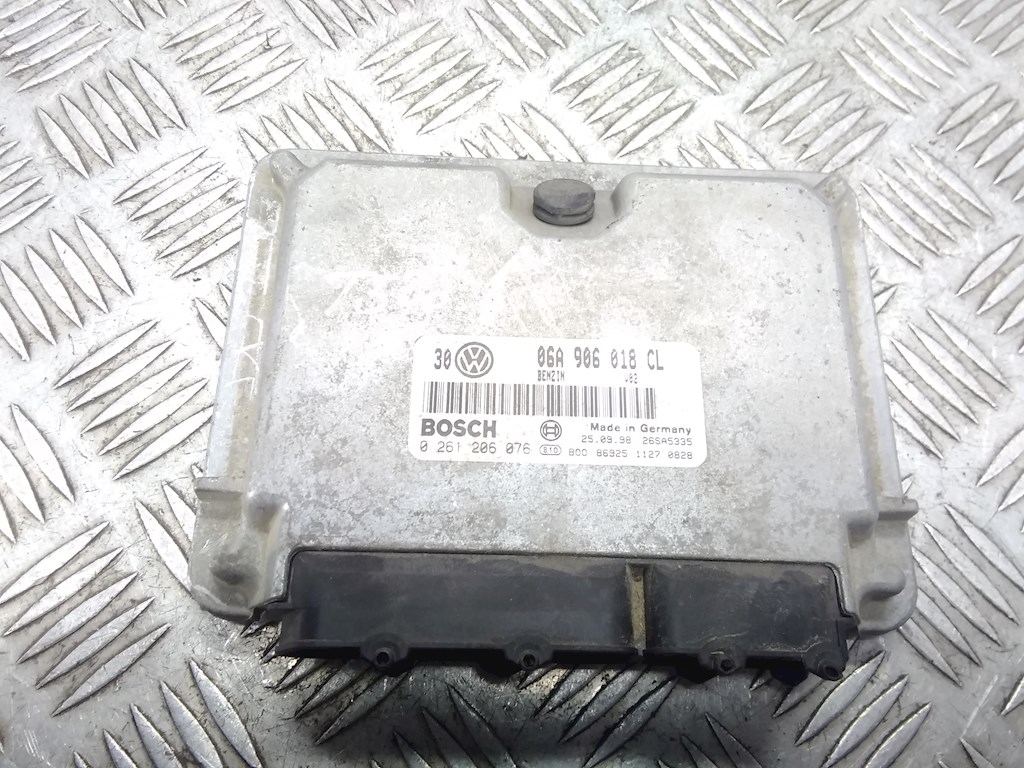 

Блок управления двигателем Volkswagen Golf 4, Golf 4