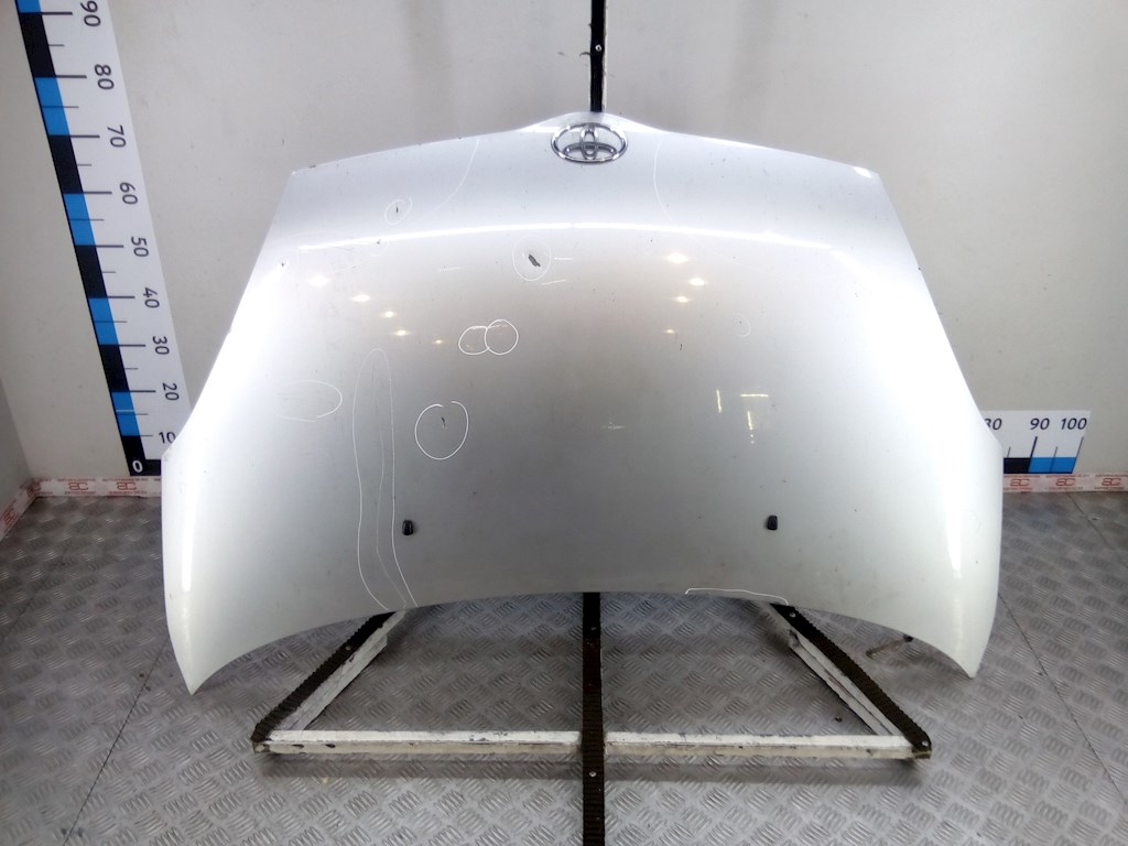 

Капот Toyota Yaris Verso, Yaris Verso