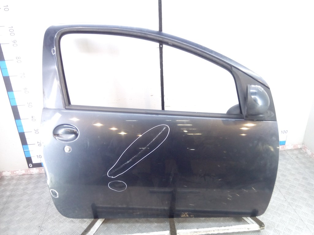 

Дверь передняя правая Toyota Aygo, Aygo