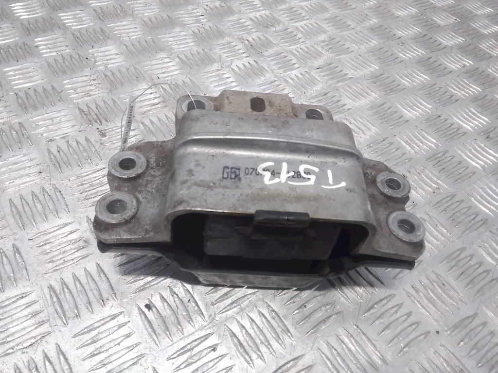 

Подушка крепления двигателя Volkswagen Passat 6, Passat 6