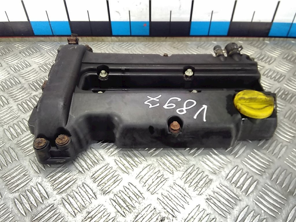 

Крышка клапанная (ГБЦ) Opel Corsa D, Corsa D