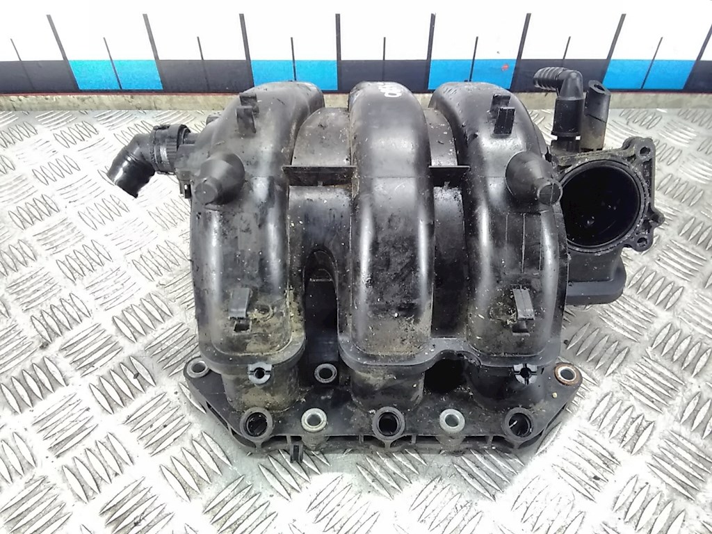 

Коллектор впускной Volkswagen Polo (6R1), Polo (6R1)
